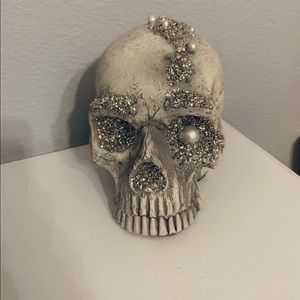 Bejeweled Glam Skull Decoration